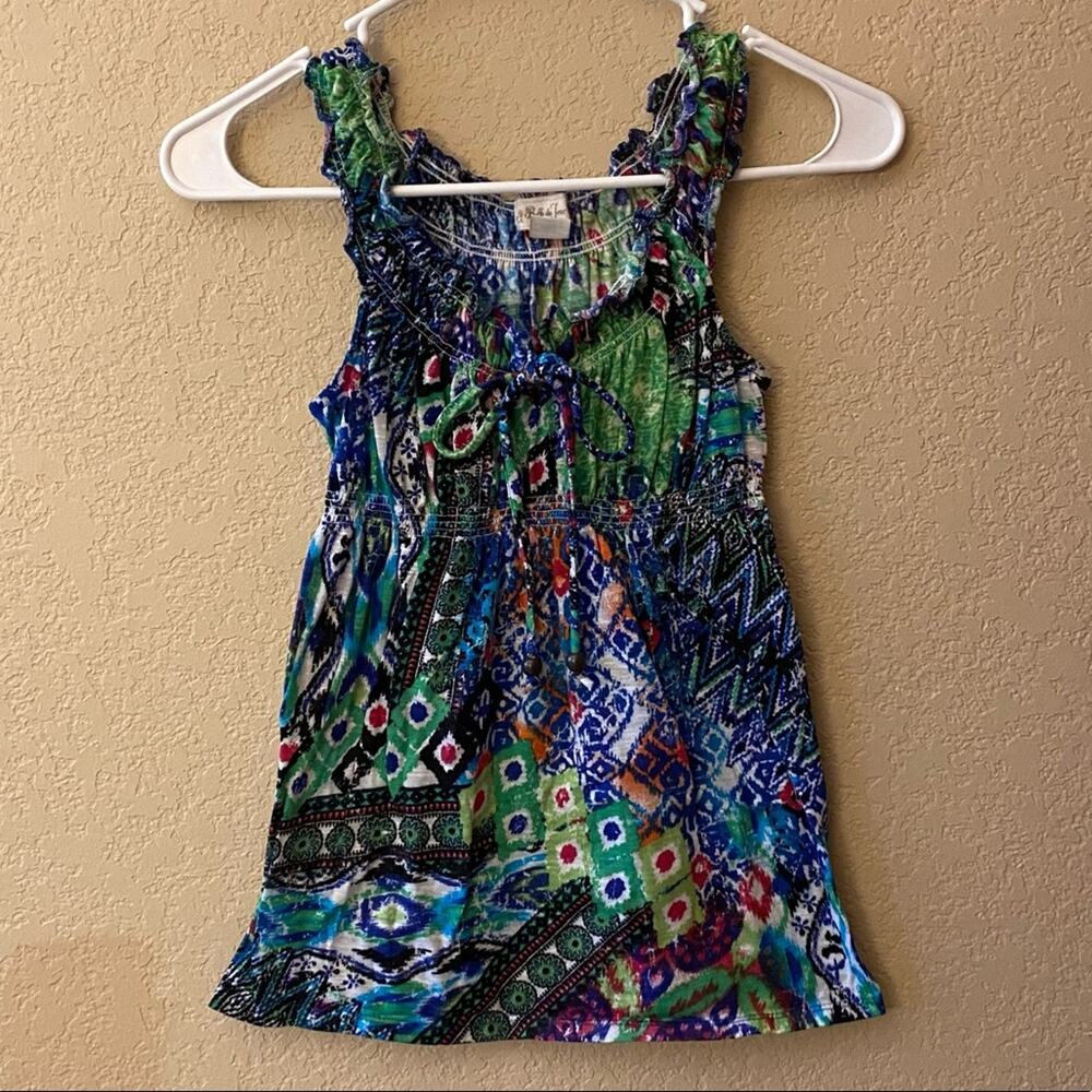 Unique Lightweight Tank Top - Size: Small